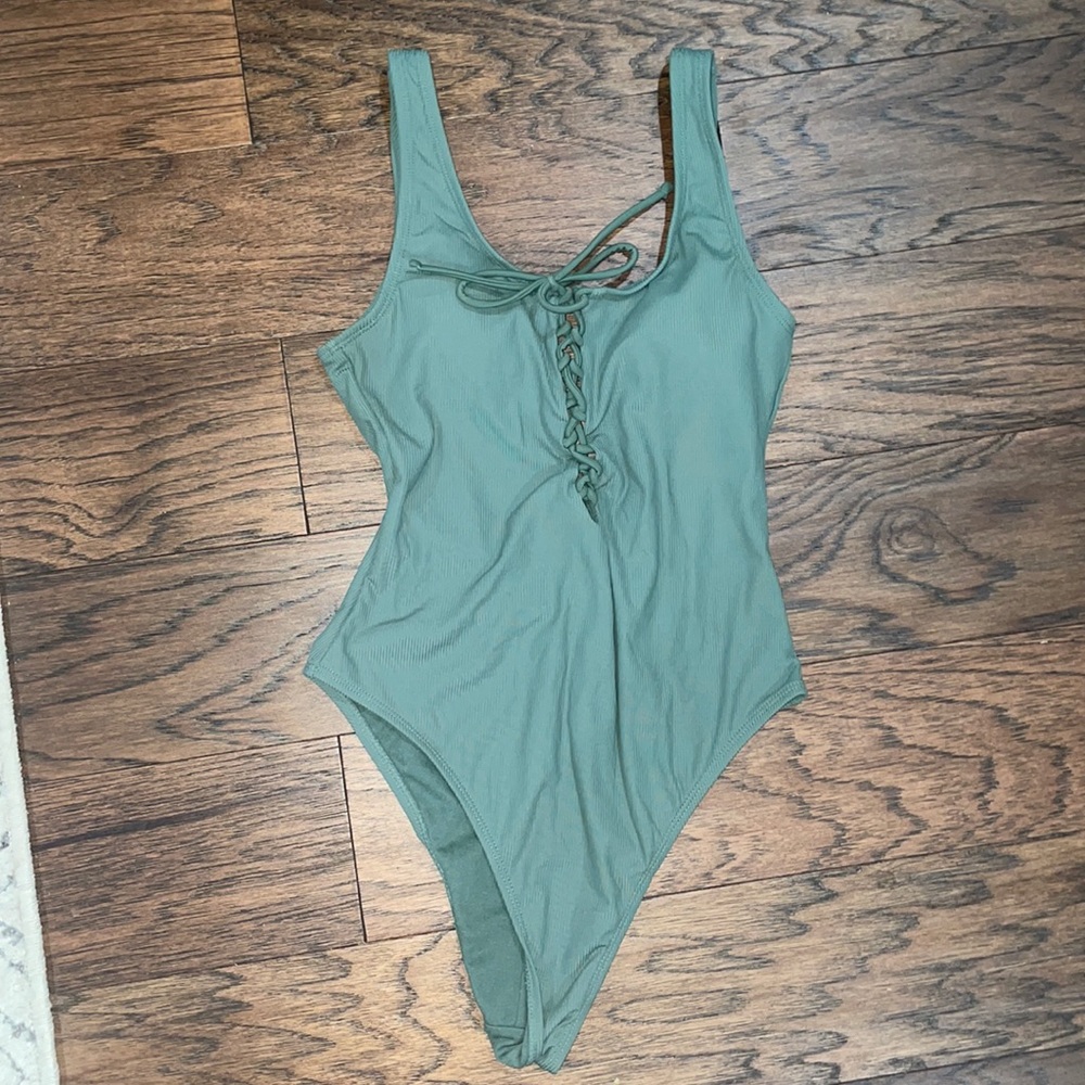 One piece swimsuit